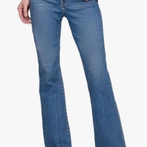 GAP Women's High Rise Flare Denim Jeans - Picture 1 of 1